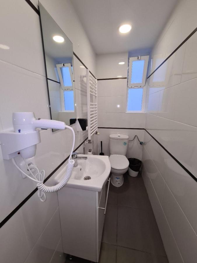 M-A Rooms Star Hostal Madrid Exterior foto